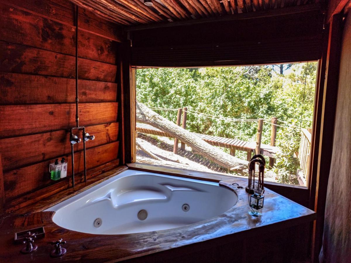 Fernhill Tented Treehouses 3* Rheenendal
